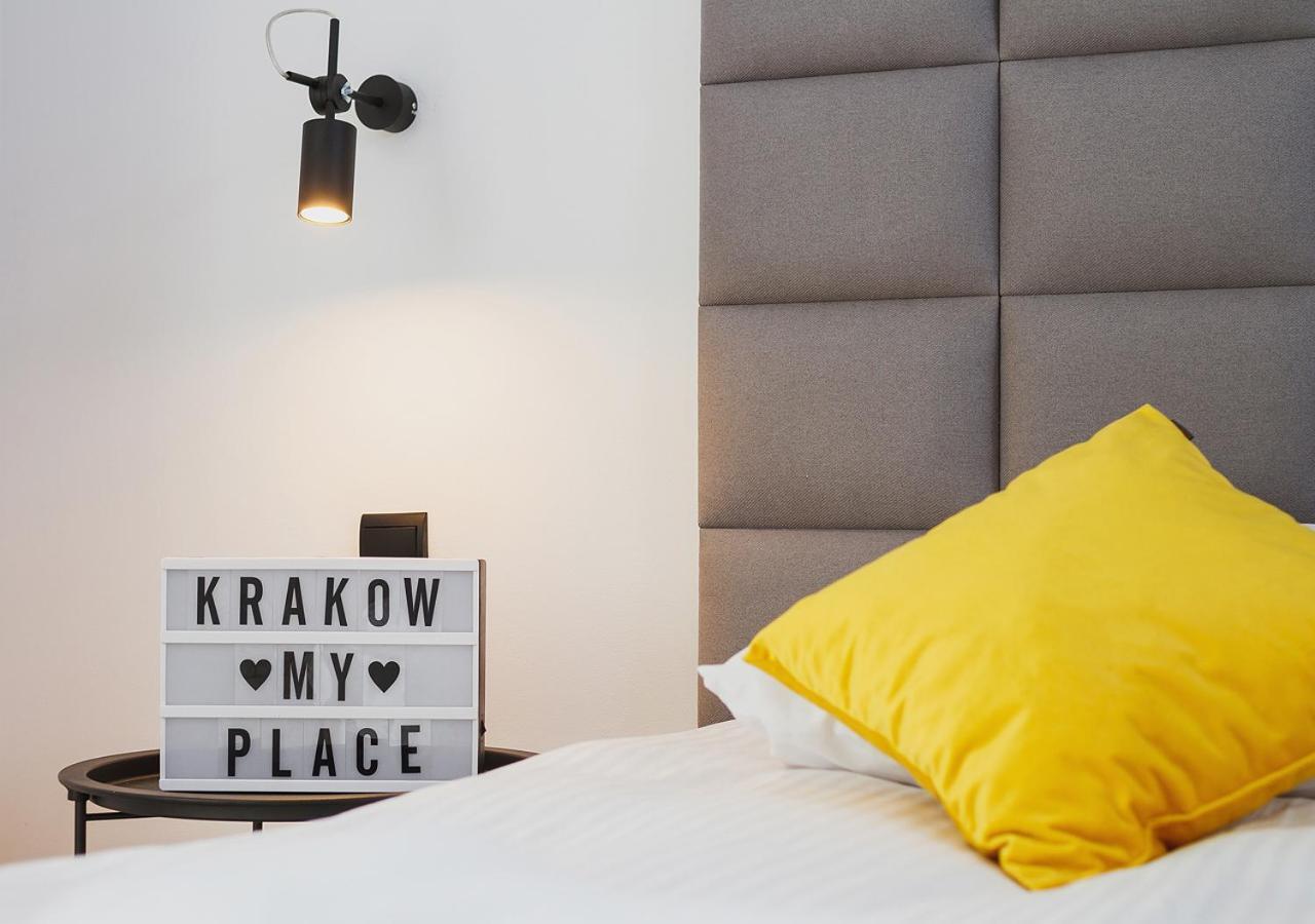 Aaron Aparthotel Cracovia Esterno foto